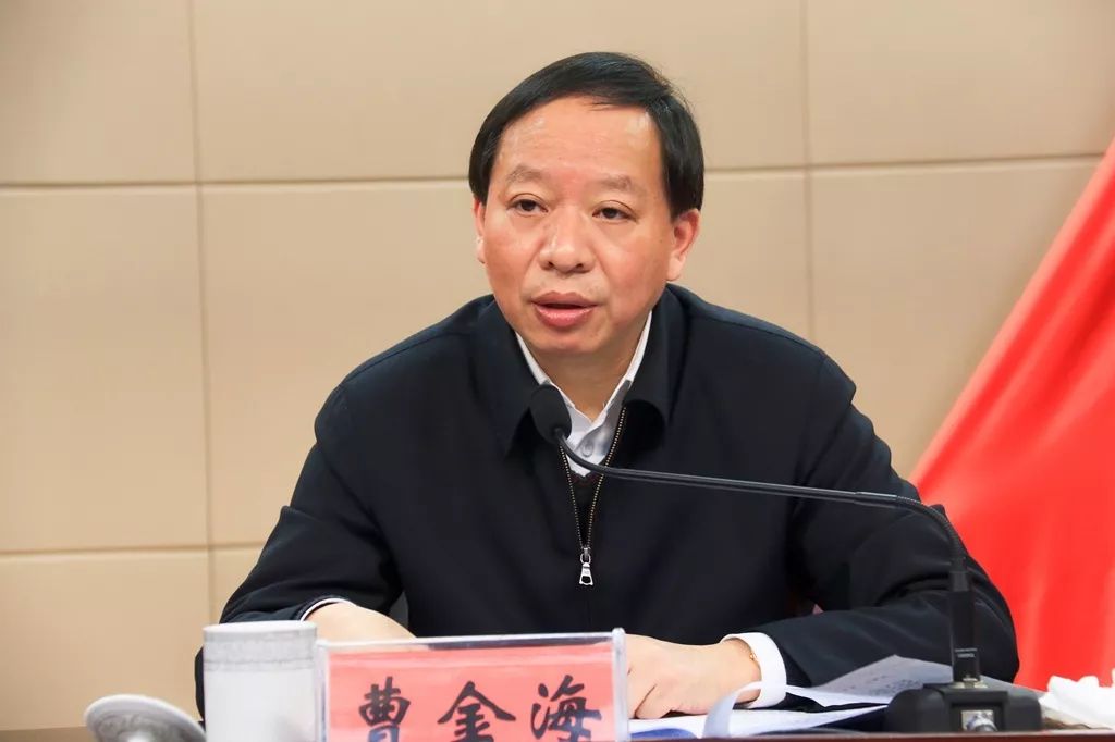 王繼東最新動態(tài)，時代浪潮中的領(lǐng)航者
